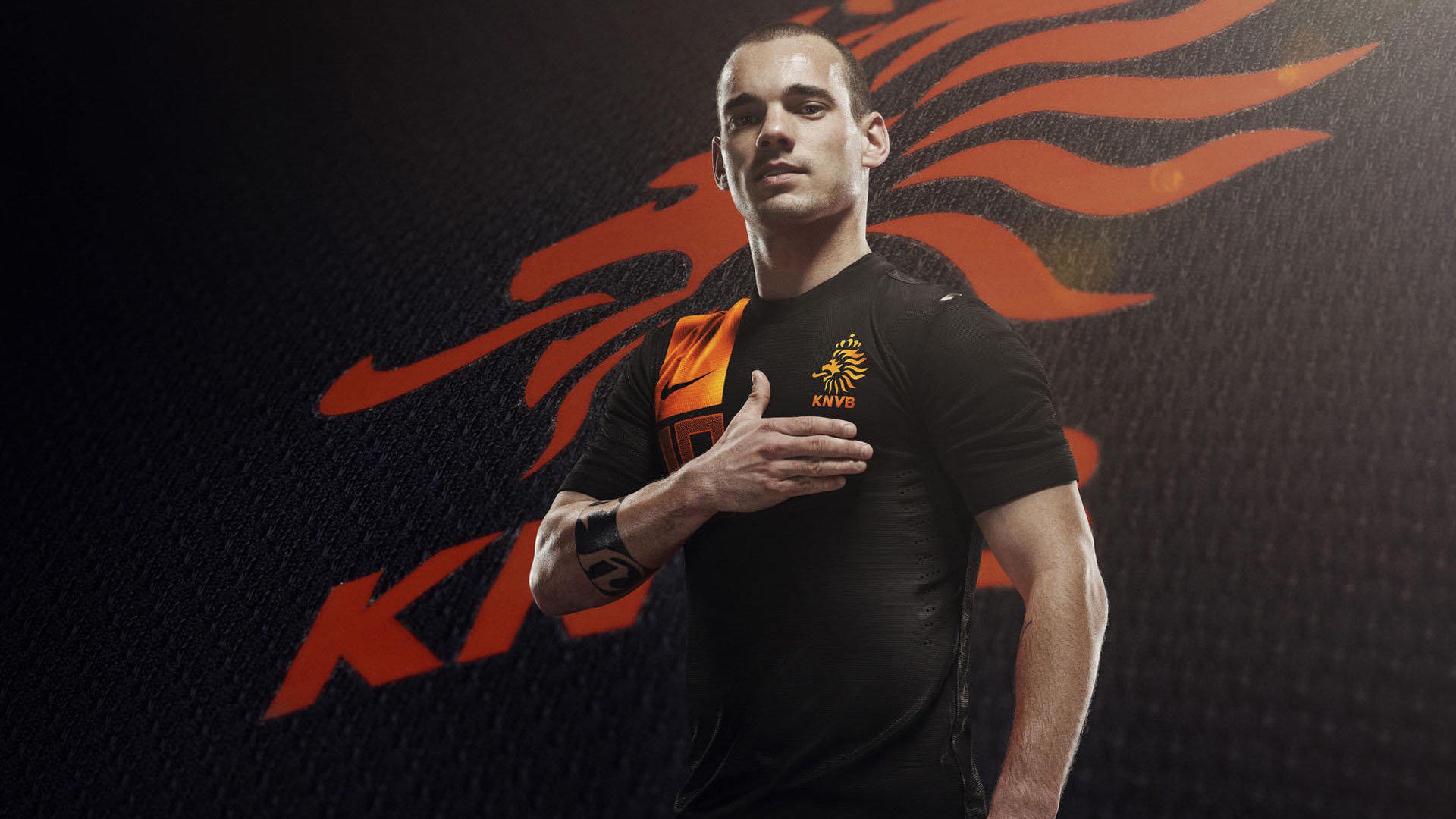 特色足球文化在海外推广，成为国际交流的重要桥梁，足球文化的魅力